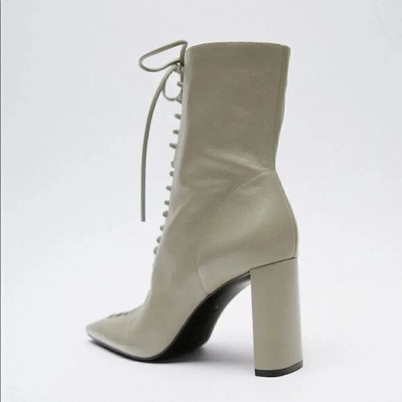 ✨Host Pick✨ ZARA LACE UP GENUINE LEATHER HIGH HEEL ANKLE BOOTS - Picture 9 of 12